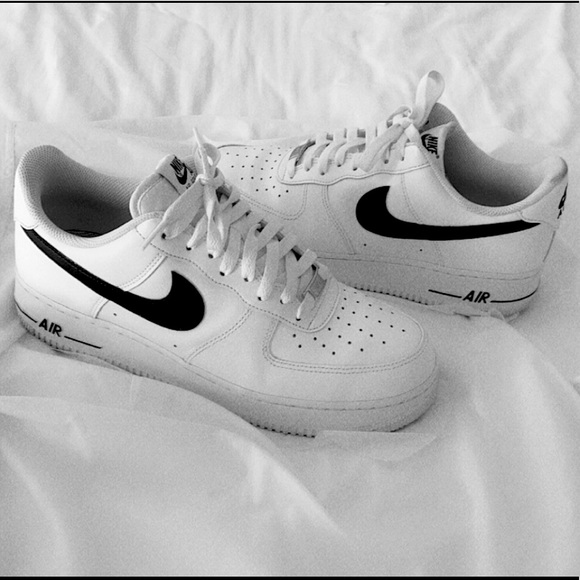Nike Other - NIKE AIR FORCE 1 07 AN20